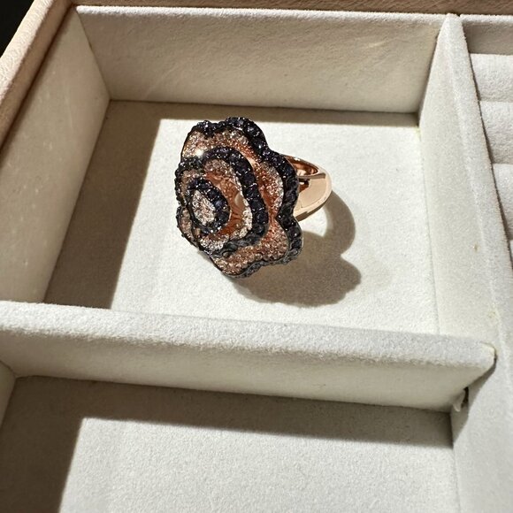 Park Lane Camellia Rose Gold Plated Size 6 Ring Crystal Floral Jewelry Design - Picture 2 of 10